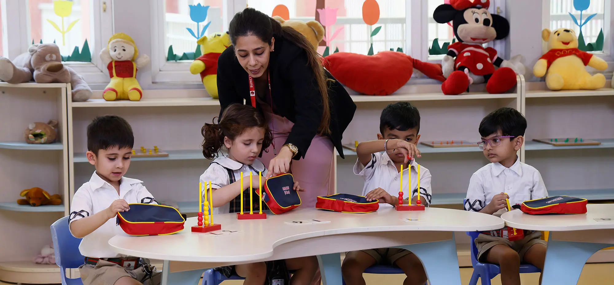 Suncity School 45 | Top Cambridge International School Gurgaon